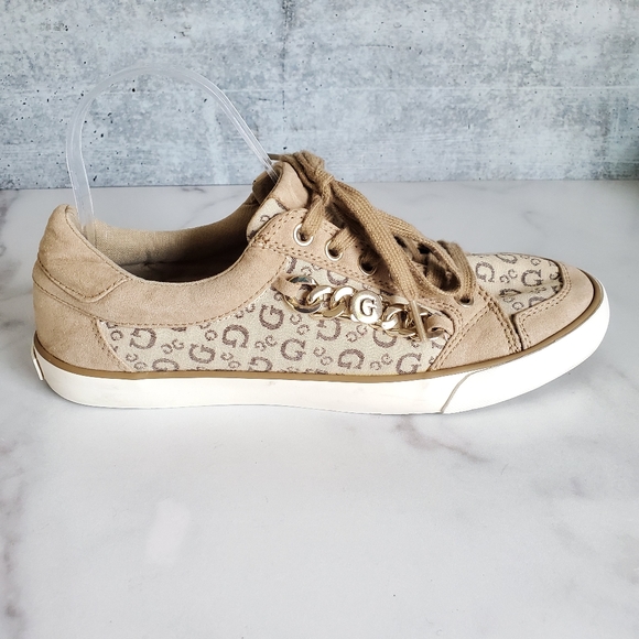 Guess Shoes - Guess 9 WGMALI All Over Print Casual Sneak…